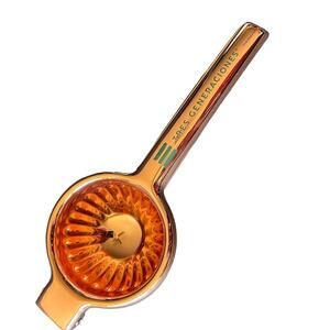 Tres Generaciones Large manual squeeze juicer press limes citrus